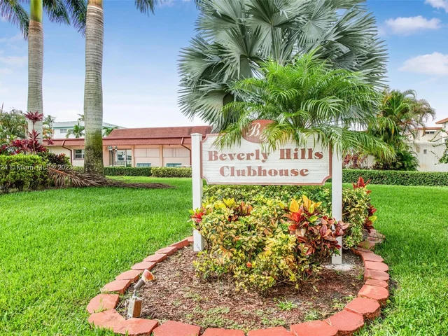 5300 Washington St # D308, Hollywood FL 33021