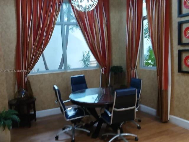 1830 Radius Dr # 320, Hollywood FL 33020