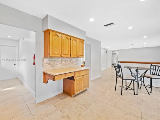 12223 NW 31st Dr, Coral Springs FL 33065