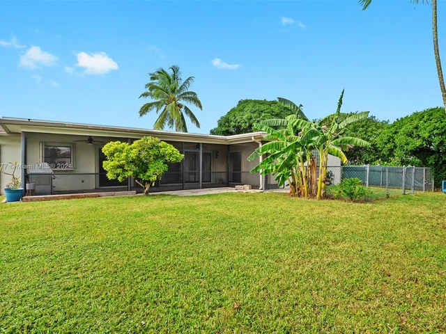 12223 NW 31st Dr, Coral Springs FL 33065