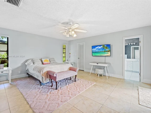 12223 NW 31st Dr, Coral Springs FL 33065