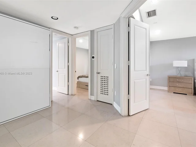 1500 NE 13th Ave, Miami FL 33139