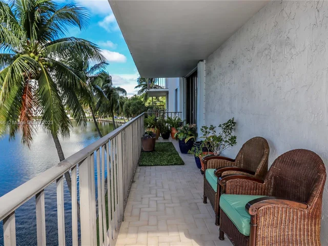 18151 NE 31st Ct # 317, Aventura FL 33160