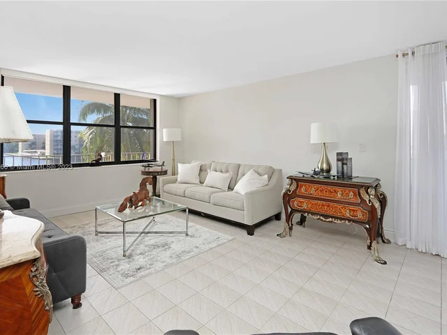 18151 NE 31st Ct # 317, Aventura FL 33160