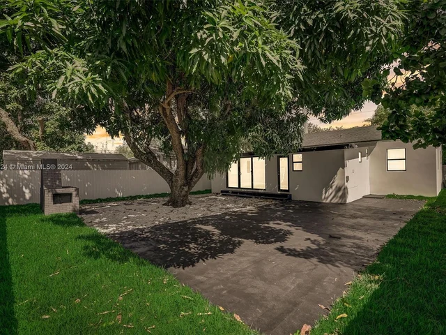 4212 NW 3rd Ave, Miami FL 33127