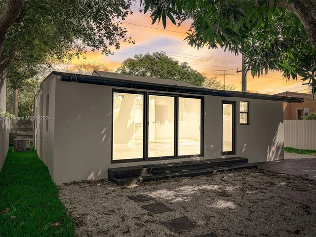 4212 NW 3rd Ave, Miami FL 33127