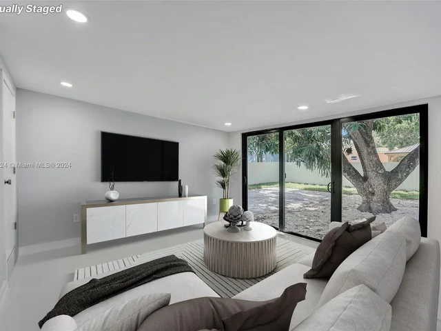 4212 NW 3rd Ave, Miami FL 33127