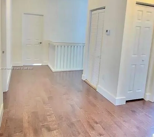 10464 NW 70th Ln, Doral FL 33178