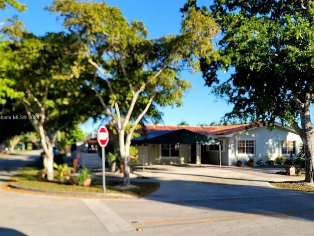 12945 Cherry Rd, North Miami FL 33181