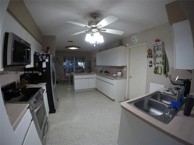 12945 Cherry Rd, North Miami FL 33181