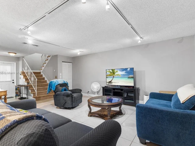 808 Nantucket Cir # 0, Lake Worth FL 33467