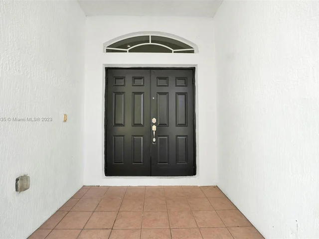 20680 SW 132nd Ave, Miami FL 33177