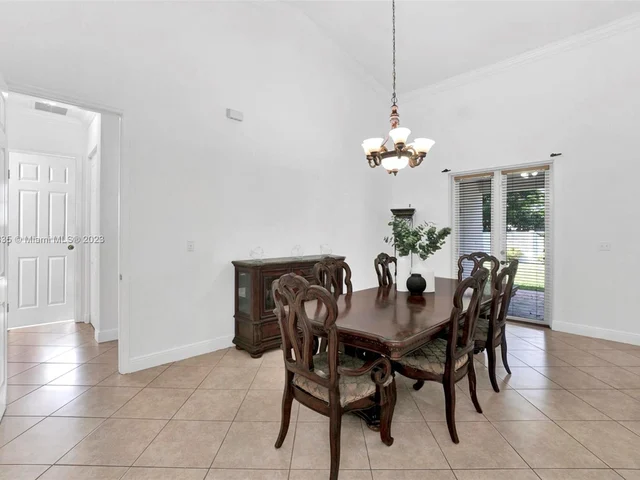 20680 SW 132nd Ave, Miami FL 33177