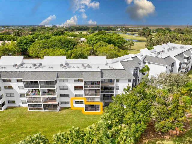 16171 Blatt Blvd # 108, Weston FL 33326