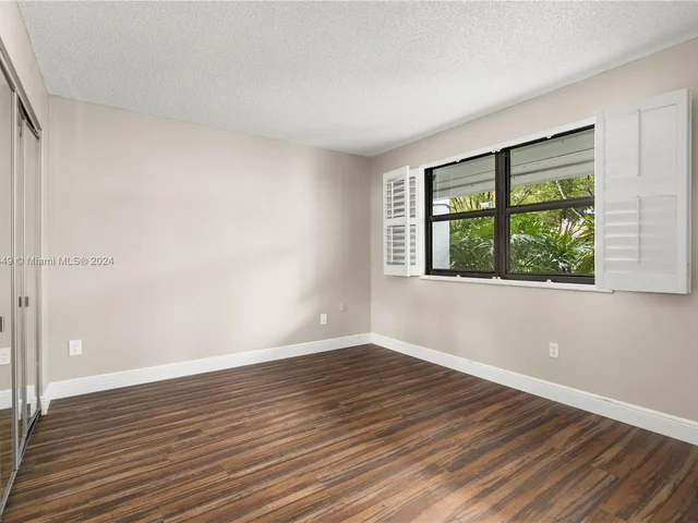 16171 Blatt Blvd # 108, Weston FL 33326