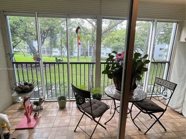 800 SW 137th Ave # 209G, Pembroke Pines FL 33027