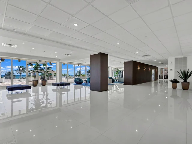 5701 Collins Ave # 611, Miami Beach FL 33140