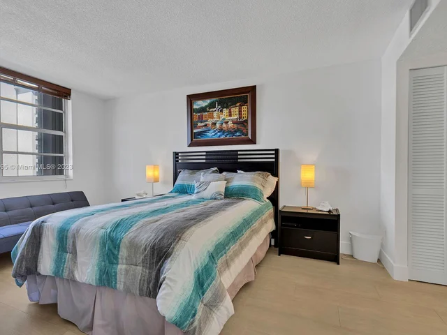 5701 Collins Ave # 611, Miami Beach FL 33140