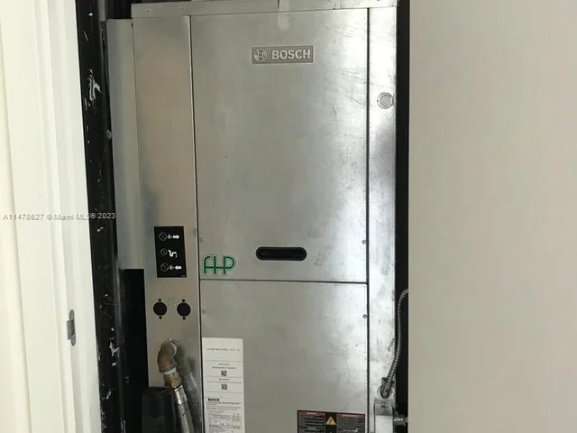 1451 Brickell Ave # 1105, Miami FL 33131