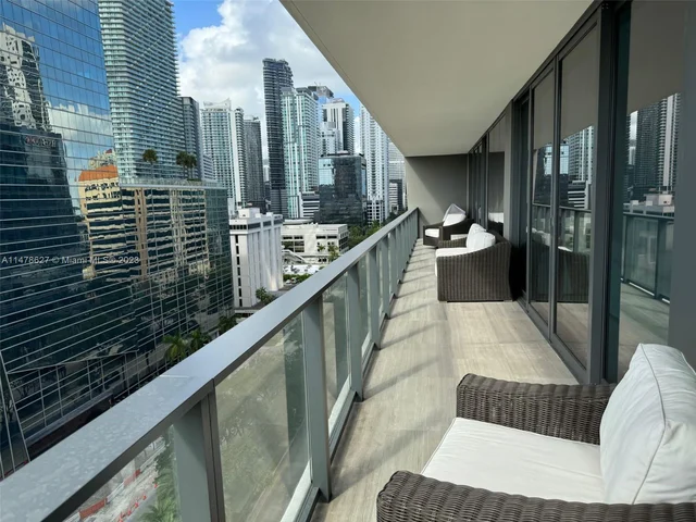 1451 Brickell Ave # 1105, Miami FL 33131