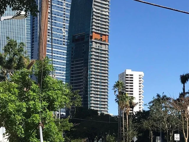 1451 Brickell Ave # 1105, Miami FL 33131