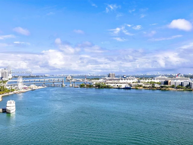 888 NE Brickell Key Dr # 2110, Miami FL 33131