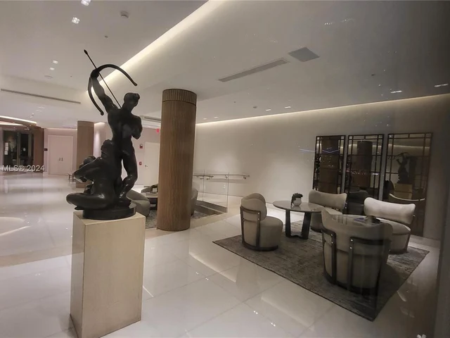 888 NE Brickell Key Dr # 2110, Miami FL 33131