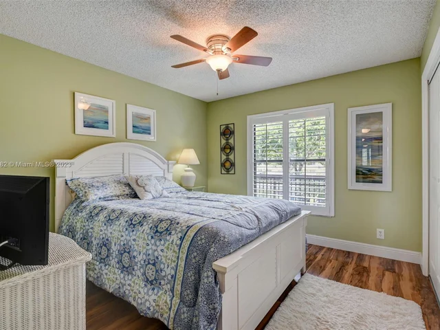 6080 N Sabal Palm Blvd # 203, Tamarac FL 33319