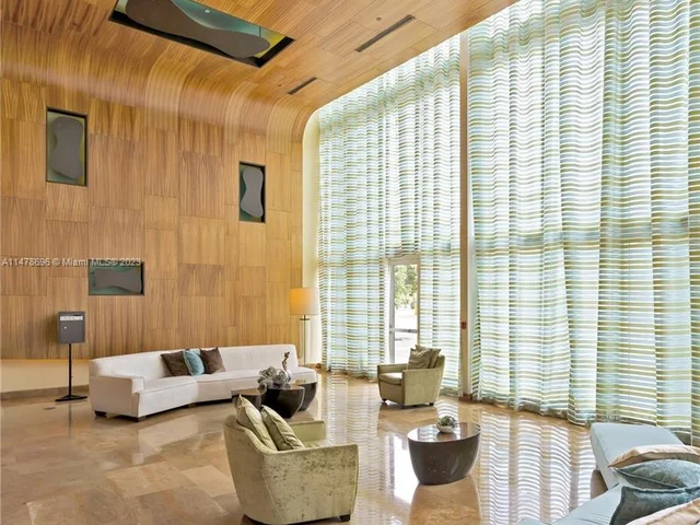 50 Biscayne Blvd # 705, Miami FL 33132