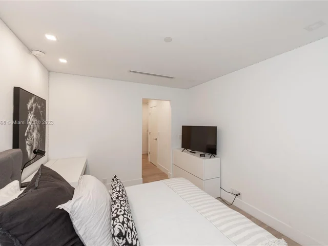 151 Crandon Blvd # 534, Key Biscayne FL 33149