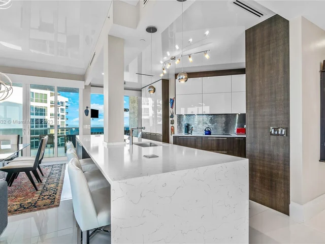 3100 N Ocean Blvd # 2601, Fort Lauderdale FL 33308