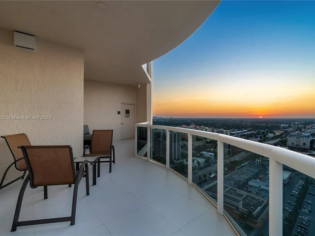 3100 N Ocean Blvd # 2601, Fort Lauderdale FL 33308