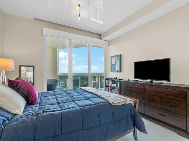 3100 N Ocean Blvd # 2601, Fort Lauderdale FL 33308