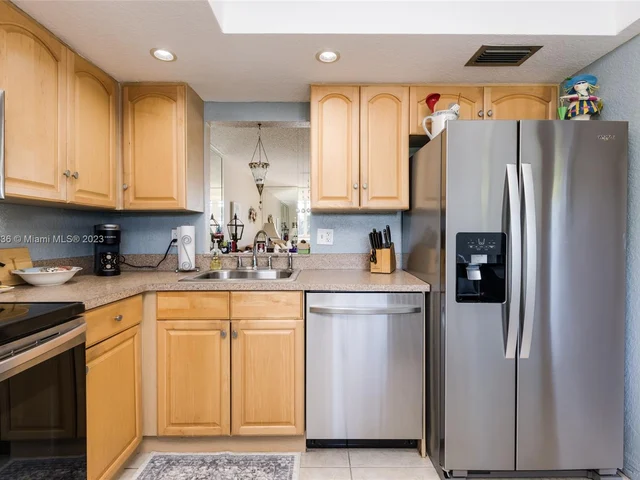 1480 NW 80th Ave # 306, Margate FL 33063