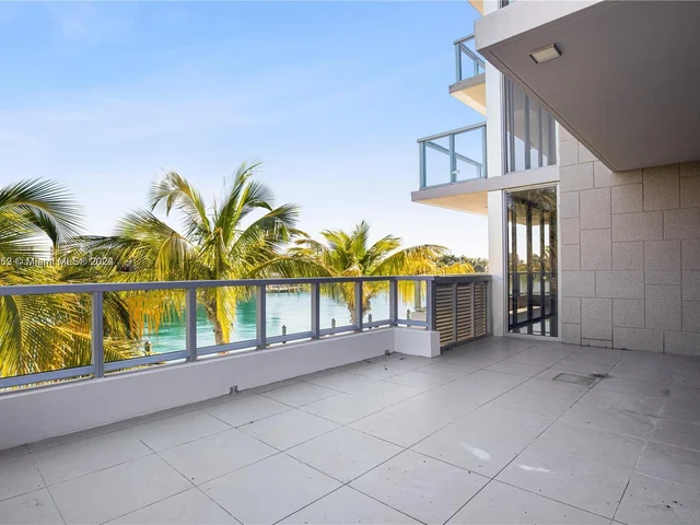 9521 E Bay Harbor Dr # 302, Bay Harbor Islands FL 33154