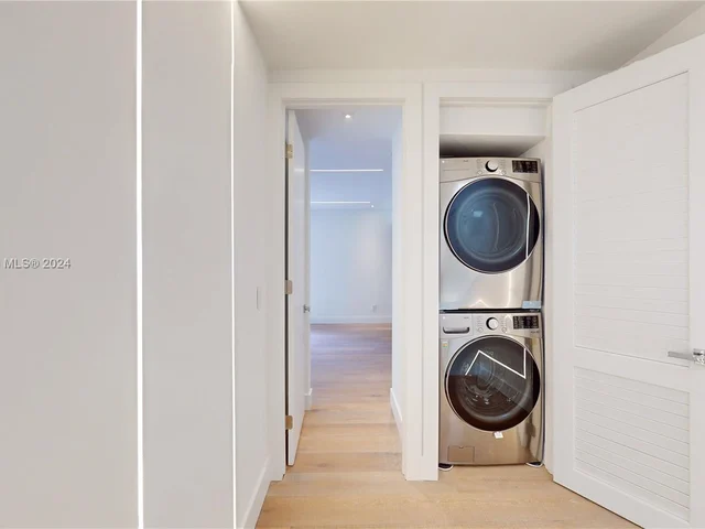 3522 NE 167th St # 7, North Miami Beach FL 33160