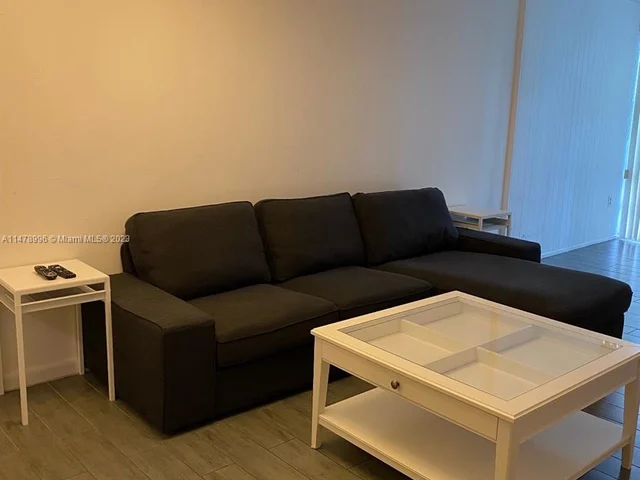 17570 Atlantic Blvd # 105, Sunny Isles Beach FL 33160