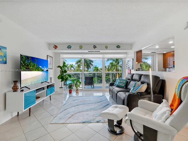 2841 N Ocean Blvd # 405, Fort Lauderdale FL 33308