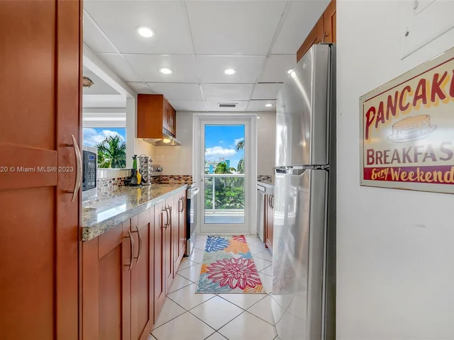 2841 N Ocean Blvd # 405, Fort Lauderdale FL 33308