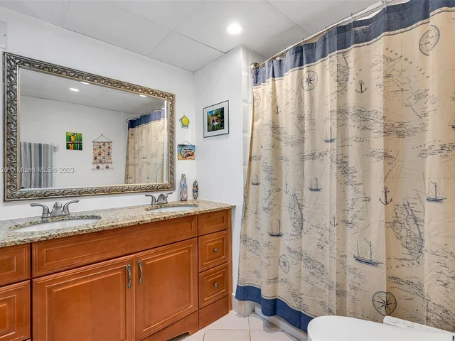 2841 N Ocean Blvd # 405, Fort Lauderdale FL 33308