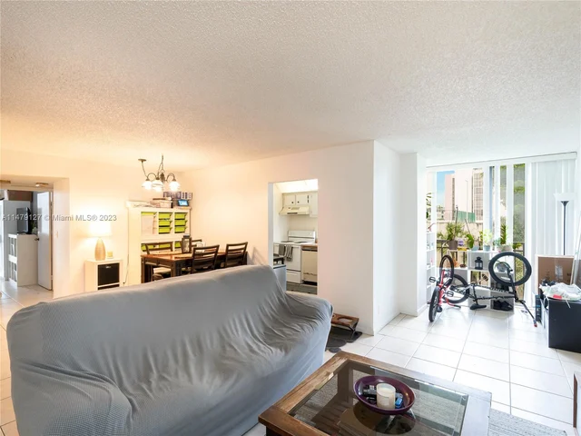 17011 N Bay Rd # 419, Sunny Isles Beach FL 33160