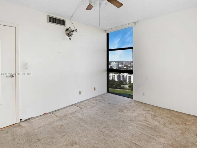 20379 W Country Club Dr # 2439, Aventura FL 33180