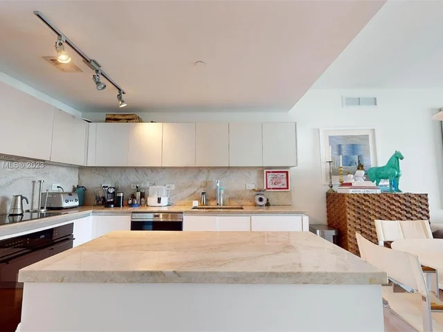 3131 NE 7th Ave # 1803, Miami FL 33137