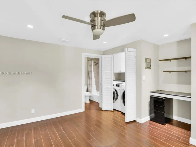 2349 NE 8th Court, Pompano Beach FL 33062