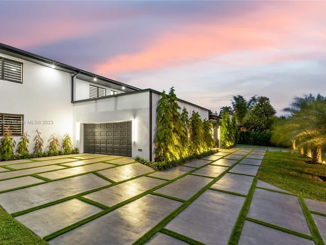 1001 San Pedro Ave, Coral Gables FL 33156