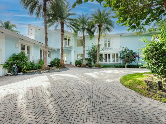 1095 Mariner Dr, Key Biscayne FL 33149