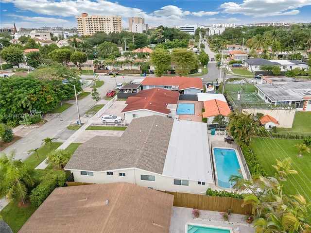 521 SW 40th Ct # 2, Miami FL 33134