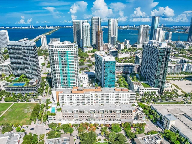 3250 NE 1st Ave # 543, Miami FL 33137