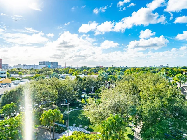 3250 NE 1st Ave # 543, Miami FL 33137