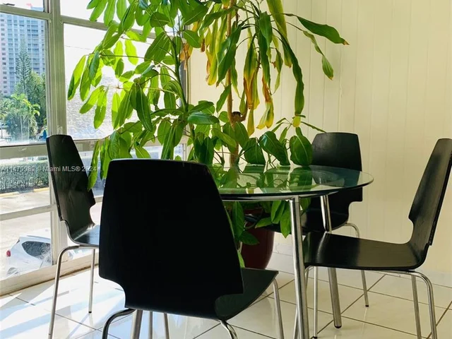 200 177th Dr # 212, Sunny Isles Beach FL 33160